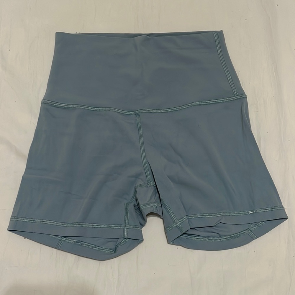 LULU LEMON ALIGN SHORTS
